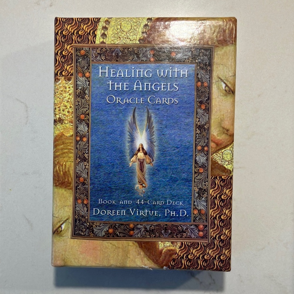 Doreen Virtue-Healing with the Angels Oracle Cards